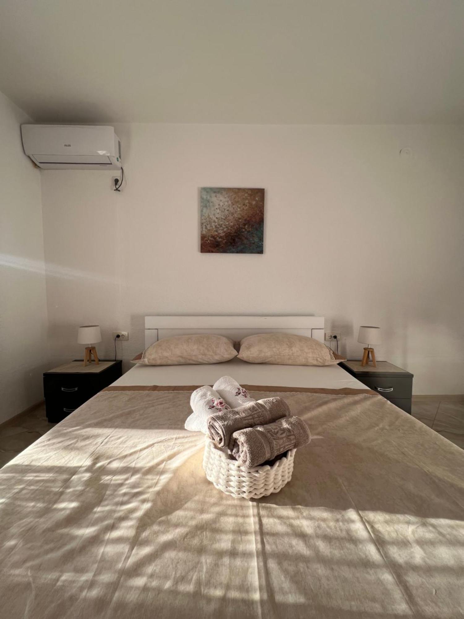 Suka Apartments 乌尔齐尼 外观 照片