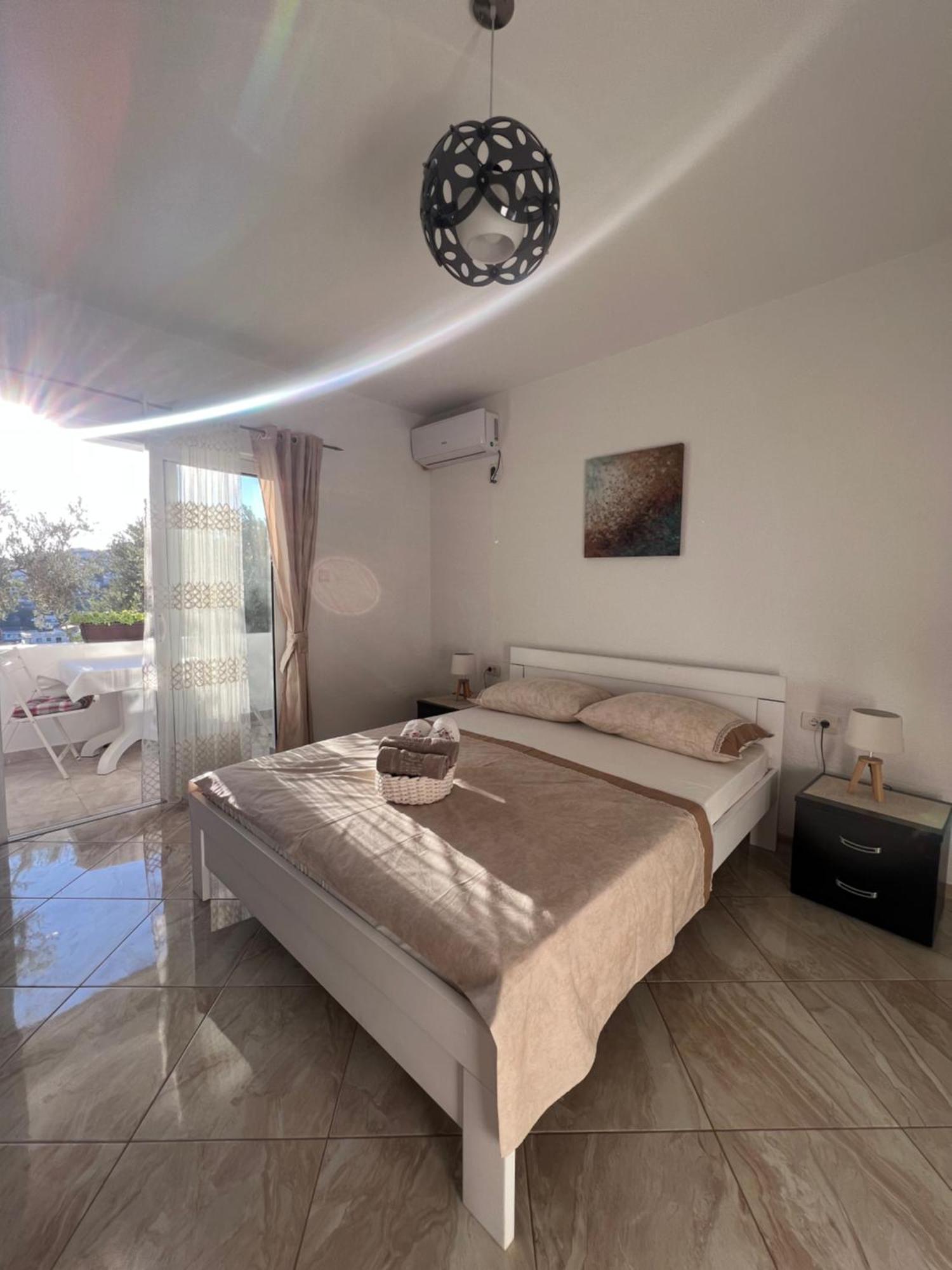 Suka Apartments 乌尔齐尼 外观 照片